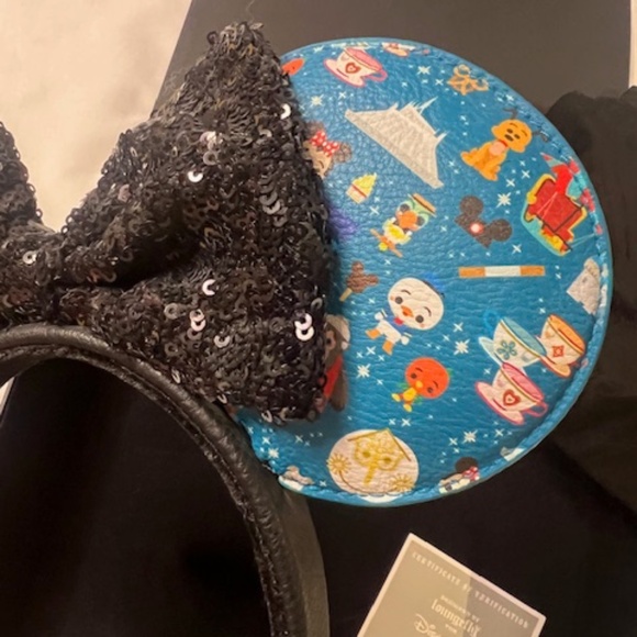 Disney Parks Minnie Ear Headband by Loungefly – Limited Release main image 9